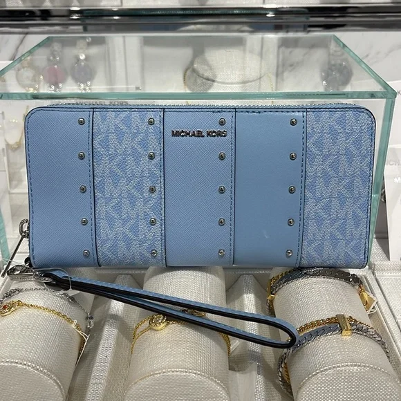 MICHAEL KORS Large Pebbled Leather Continental Wallet Phone Holder Wristlet 
NWT - Picture 13 of 16